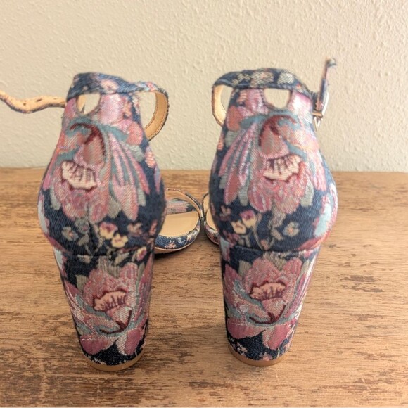 Jessica Simpson JP Monroe Sandals Size 9 Strappy Floral Metallic - Picture 6 of 8